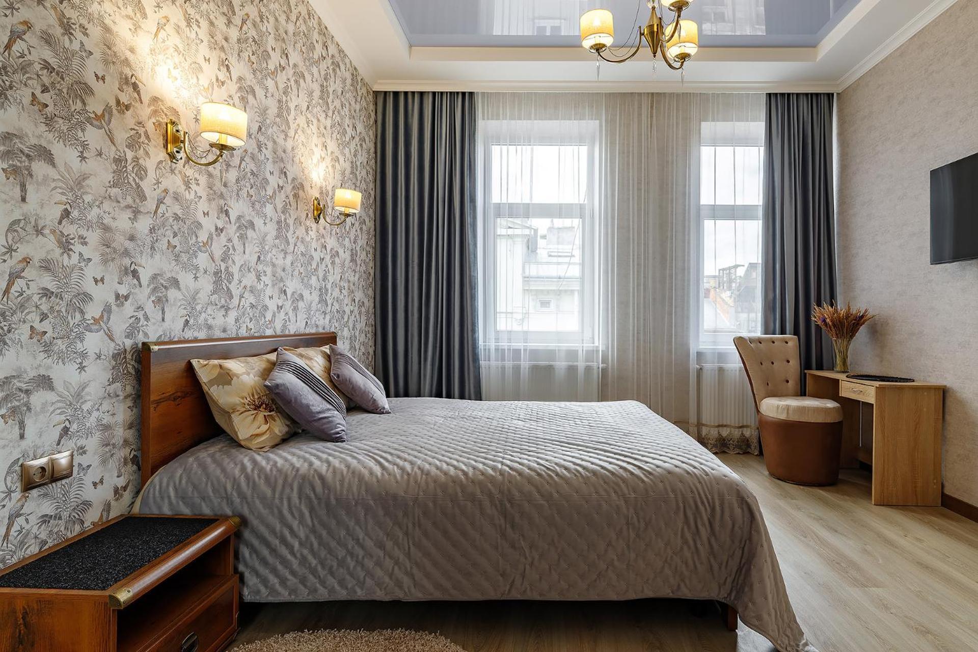 Historic Apartment Sofia In The Old Town Лвив Екстериор снимка